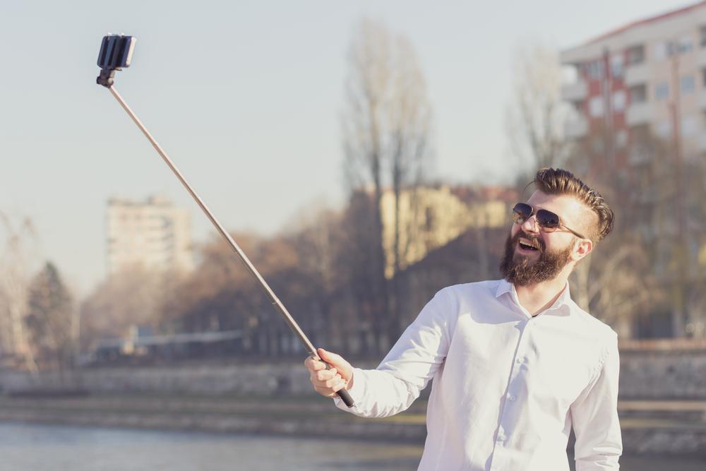 Scientists Think They Can Guess How Boring Your Selfie Will Be