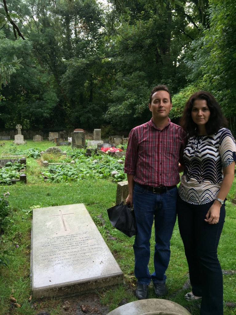 At the grave of CS Lewis